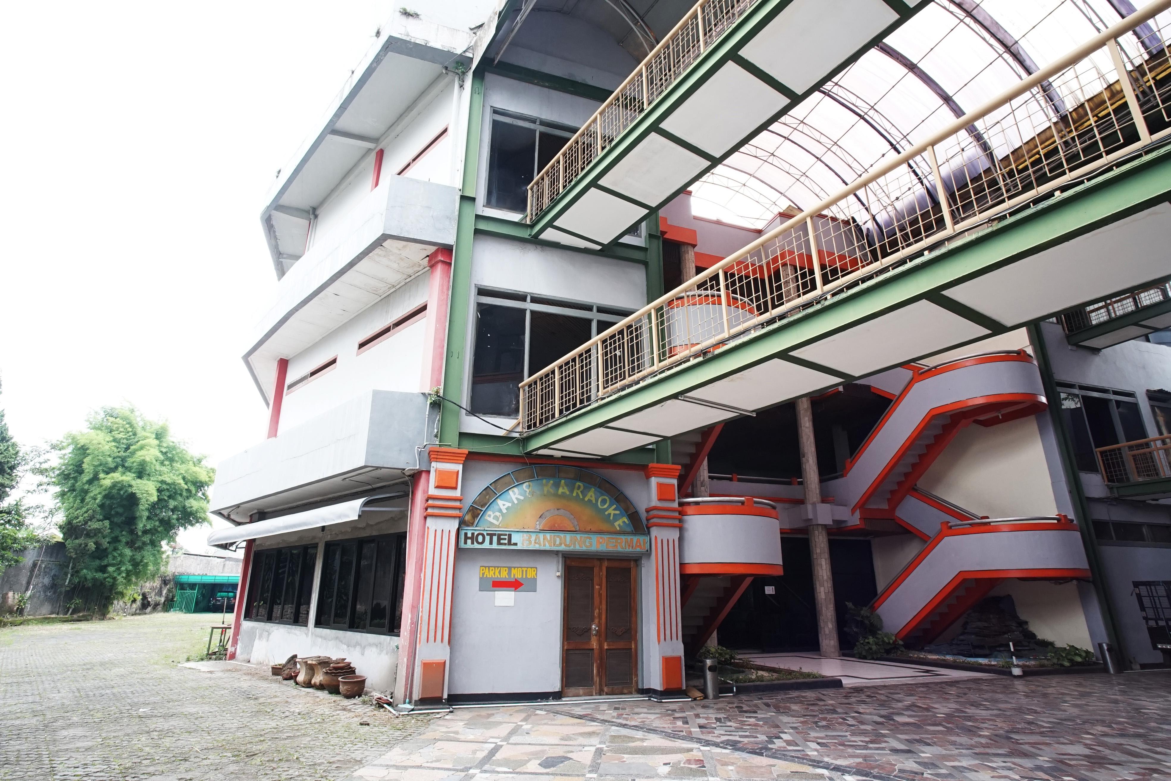 Hotel Bandung Permai Eksteriør bilde